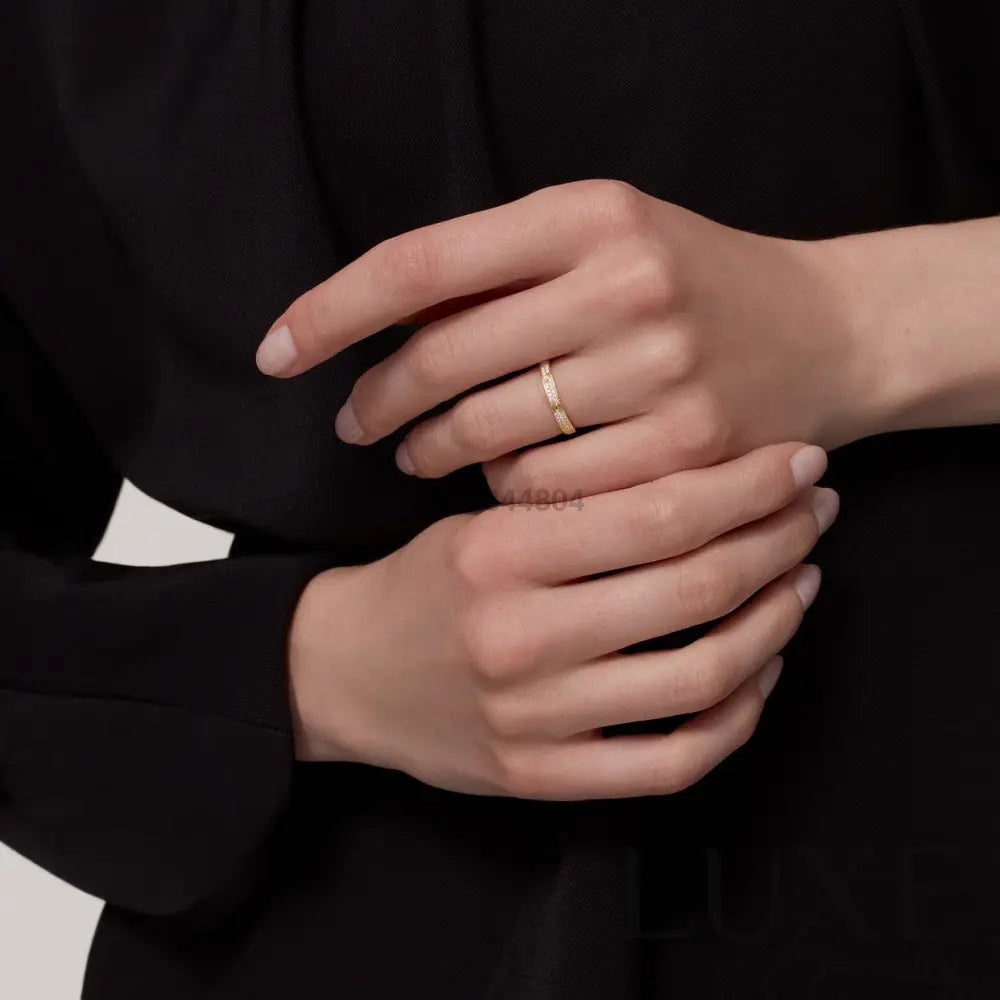 BAGUE CARTIER PETIT MODÈLE PAVÉ GOLD bague