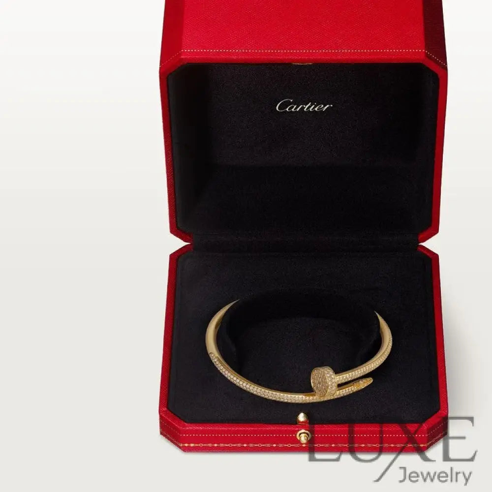 BRACELET CARTIER JUSTE UN CLOU MODÉLE CLASSIQUE SEMI PAVÉ GOLD Bracelet Cartier