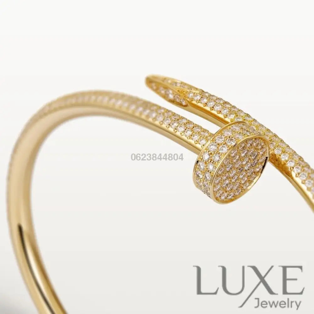 BRACELET CARTIER JUSTE UN CLOU MODÉLE CLASSIQUE SEMI PAVÉ GOLD Bracelet Cartier