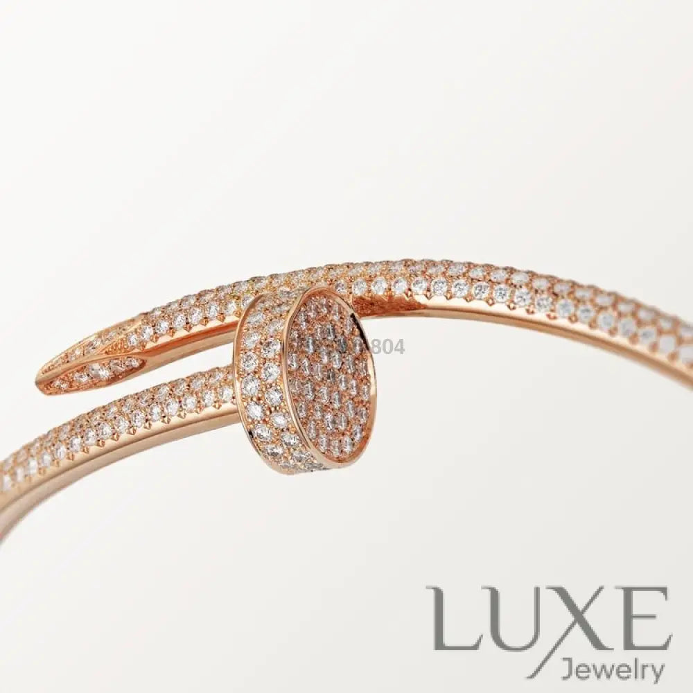 BRACELET CARTIER JUSTE UN CLOU MODÉLE CLASSIQUE SEMI PAVÉ ROSE GOLD Bracelet Cartier