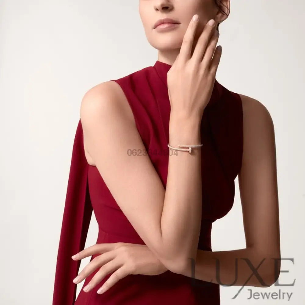 BRACELET CARTIER JUSTE UN CLOU MODÉLE CLASSIQUE SEMI PAVÉ ROSE GOLD Bracelet Cartier