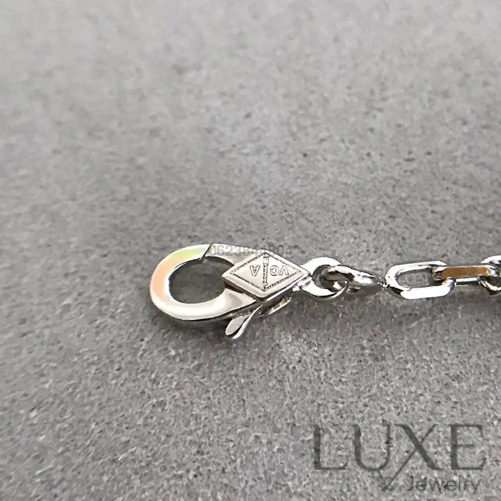 CLOVER 5 MOTIF ONYXS DIAMOND BRACELET SILVER Silver Bracelets