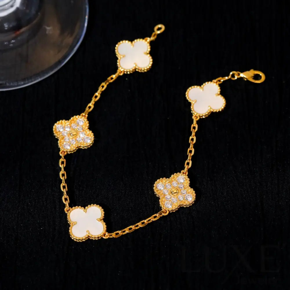 CLOVER BRACELET 5 MOTIF WHITE MOP DIAMOND Bracelets