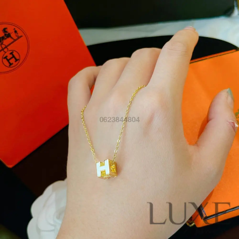 Collier Owatch ™️ H WHITE SQUARE GOLD NECKLACE Gold Necklaces