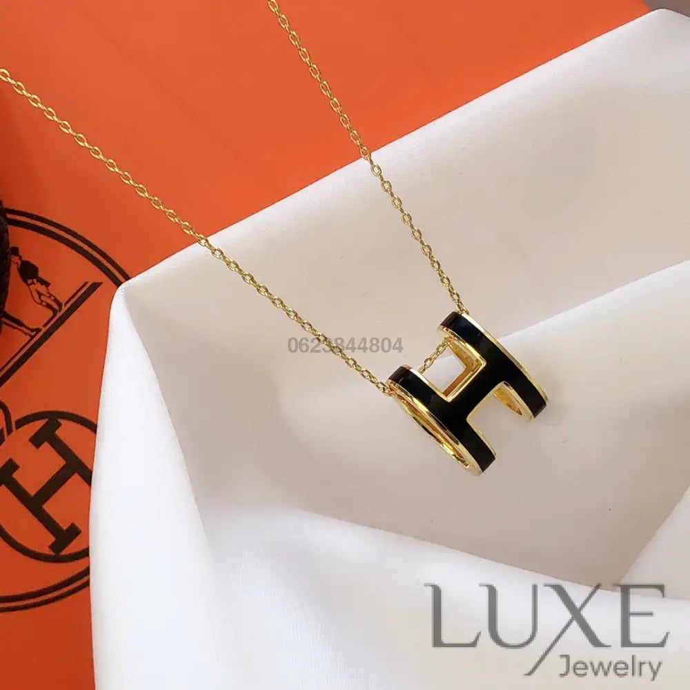 Collier Owatch ™️ HM CLIC RED ENAMEL GOLD NECKLACEHM CLIC BLACK ENAMEL GOLD NECKLACE Gold Necklaces
