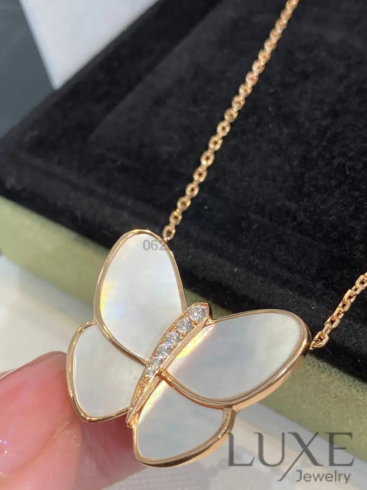 [Owatch ™️]BUTTERFLY GOLD MOP DIAMOND NECKLACE Gold Necklaces