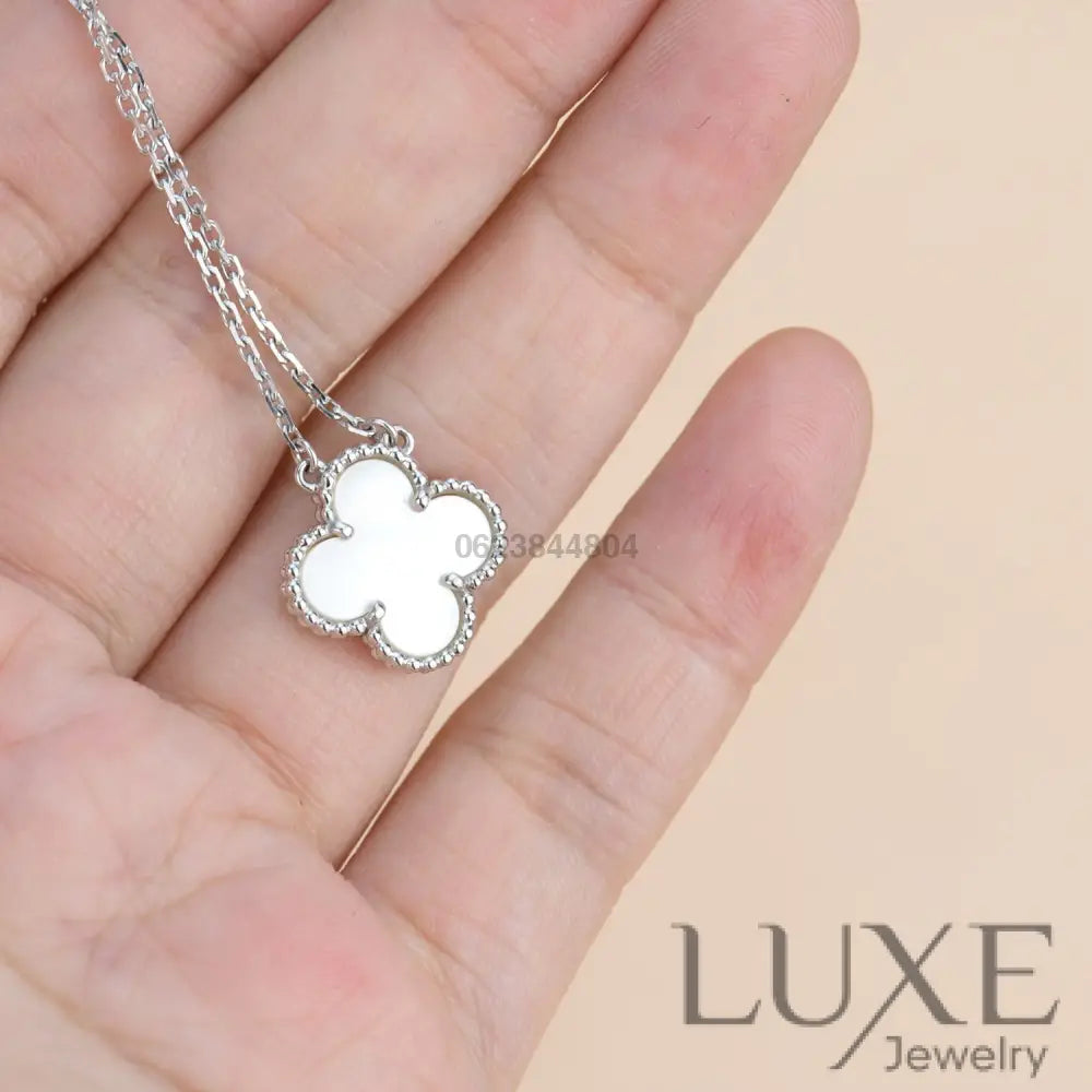 [Owatch ™️]CLOVER 15MM WHITE MOTHER-OF-PEARL SILVER Silver Necklaces