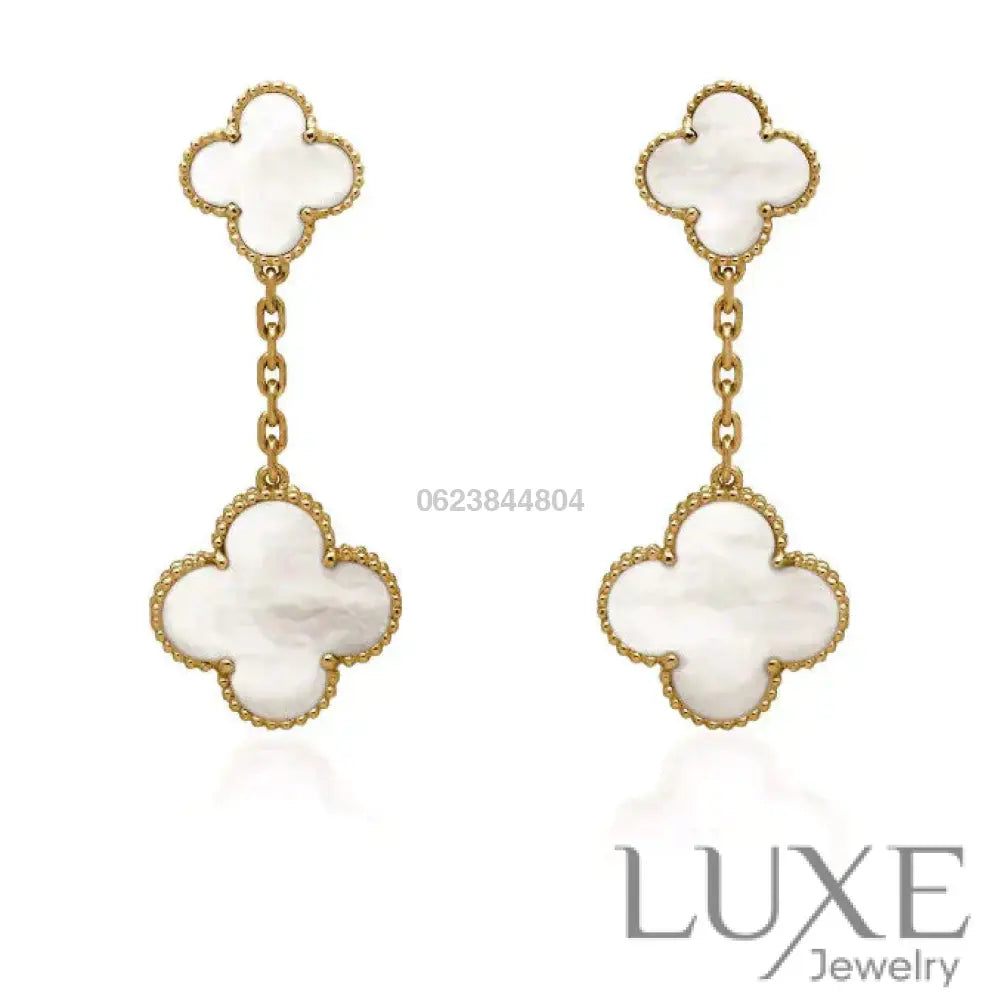 [OWATCH™]CLOVER 2 MOTIF WHITE MOP EARRINGS Earrings