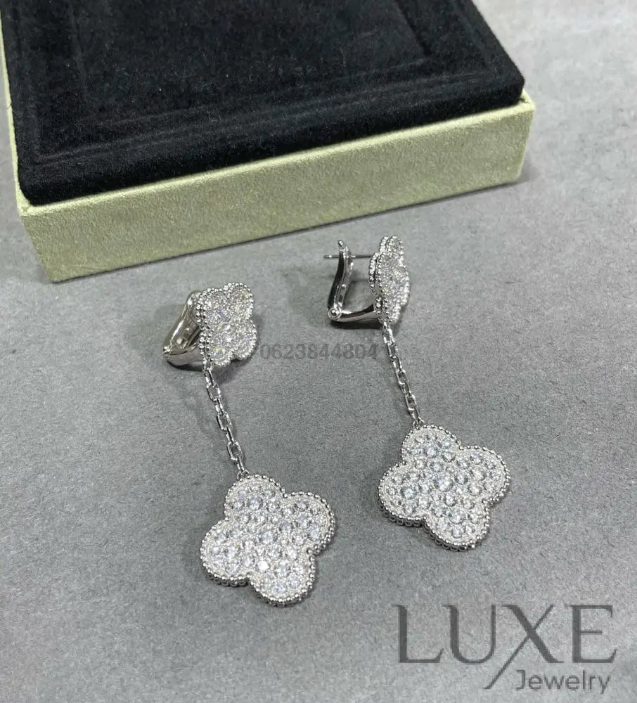[Owatch™]CLOVER 2 MOTIFS DIAMOND PAVED SILVER EARRINGS Earrings