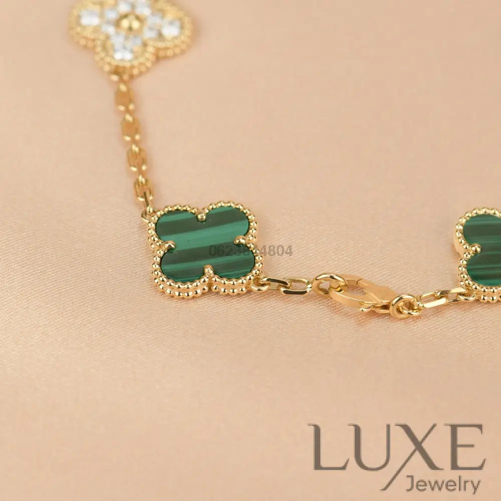 OWATCH™️CLOVER 5 MOTIF MALACHITE DIAMOND BRACELET Bracelets