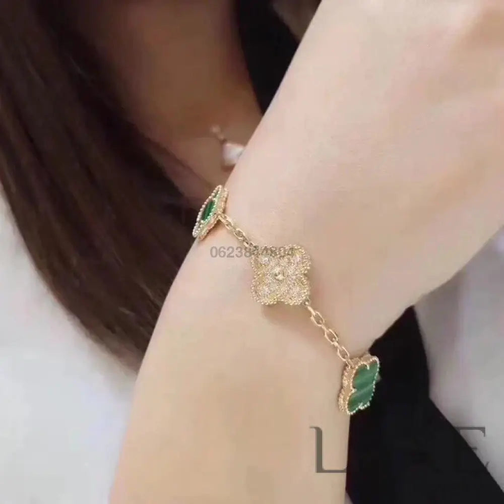OWATCH™️CLOVER 5 MOTIF MALACHITE DIAMOND BRACELET Bracelets