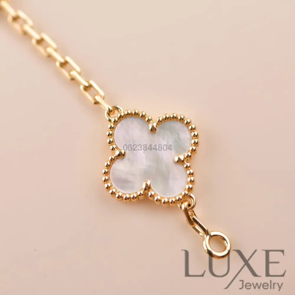 OWATCH™️CLOVER 5 MOTIF WHITE MOP BRACELET Bracelets