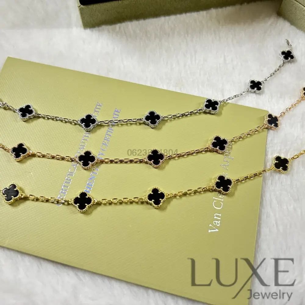 OWATCH™️CLOVER 6 MOTIF ONYXS BRACELET Bracelets
