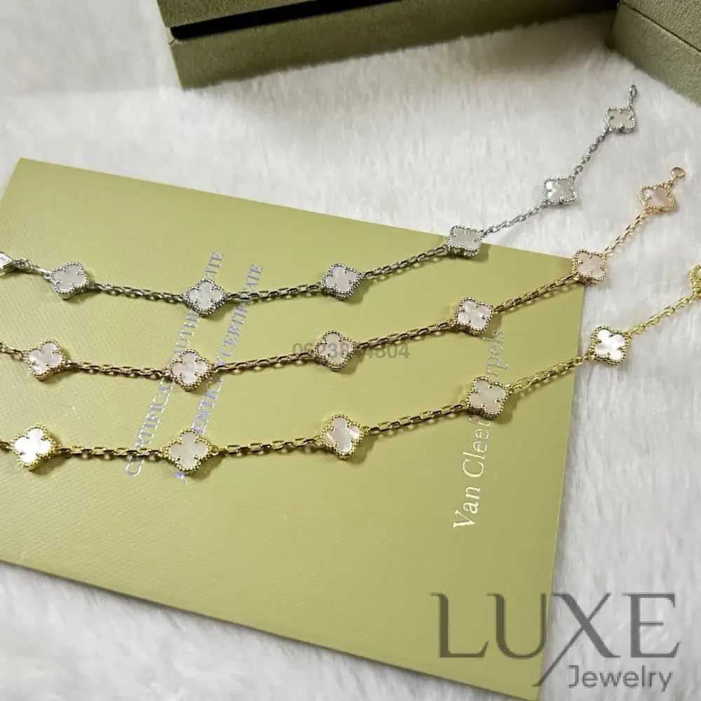 [OWATCH™️]CLOVER 6 MOTIF WHITE MOP BRACELET Bracelets