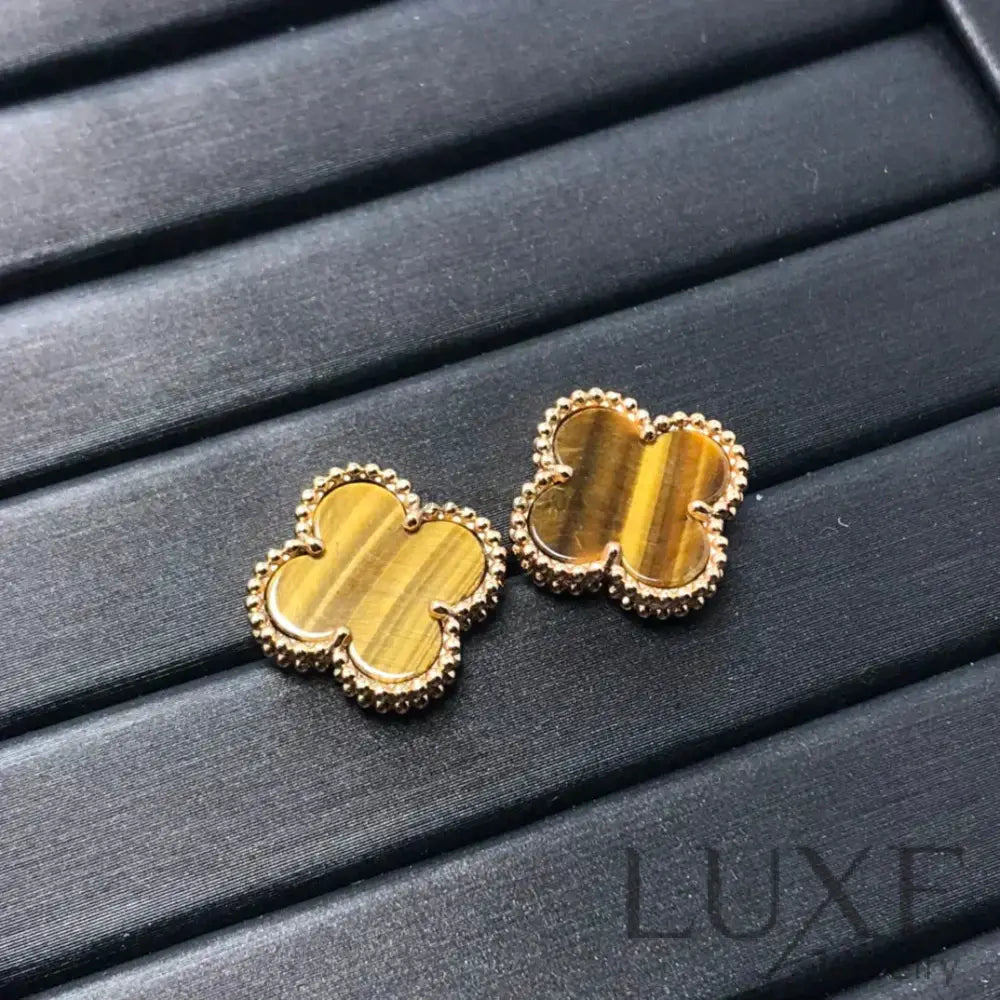 [OWATCH™]CLOVER MEDIUM 1 MOTIFS TIGER EYE EARRINGS Earrings