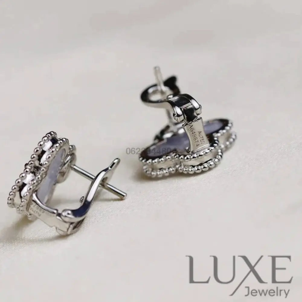 [OWATCH™]CLOVER MEDIUM 1 MOTIFS WHITE MOP EARRINGS SILVER Silver Earrings