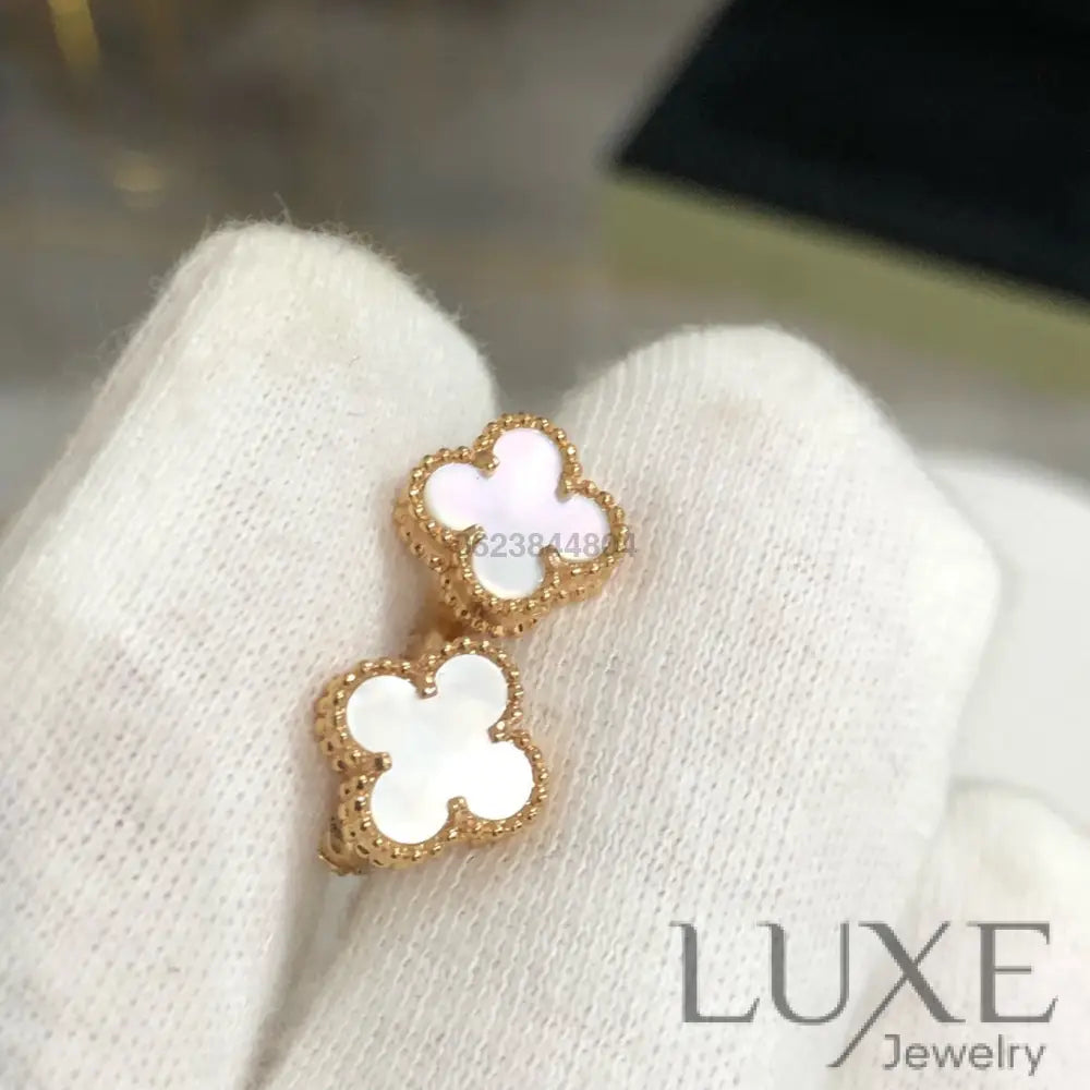 [OWATCH™️]CLOVER MINI GOLD EARRINGS White mop Earrings