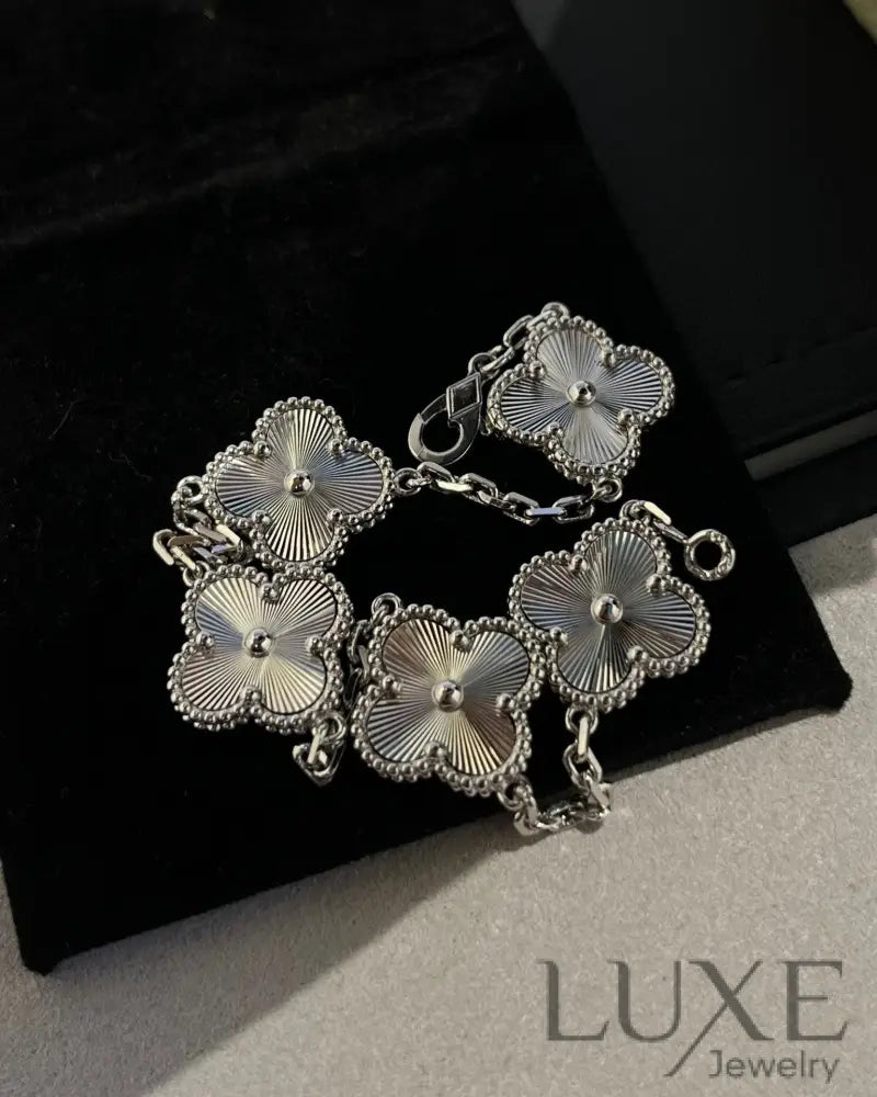 OWATCH™️CLOVER SILVER 5 MOTIFS BRACELET Silver Bracelets