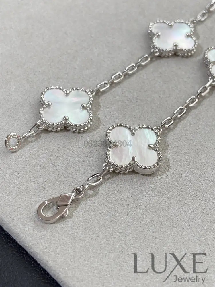 OWATCH™️ CLOVER SILVER MOP 5 MOTIF BRACELET Silver Bracelets