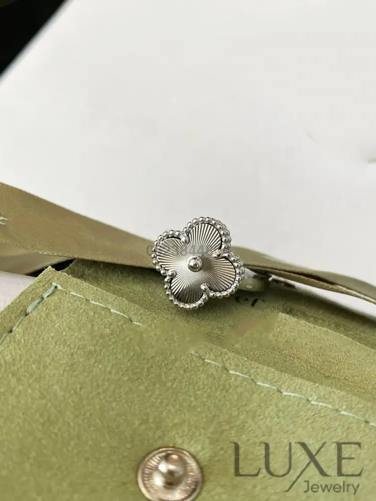 [Owatch™]CLOVER SILVER RING Rings