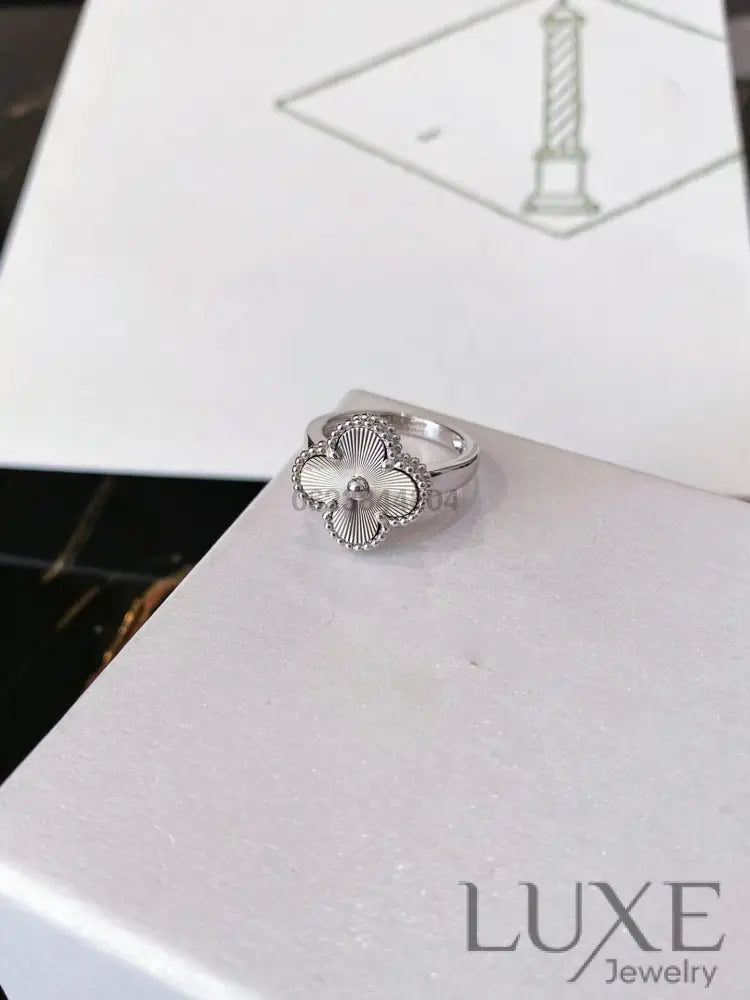[Owatch™]CLOVER SILVER RING Rings