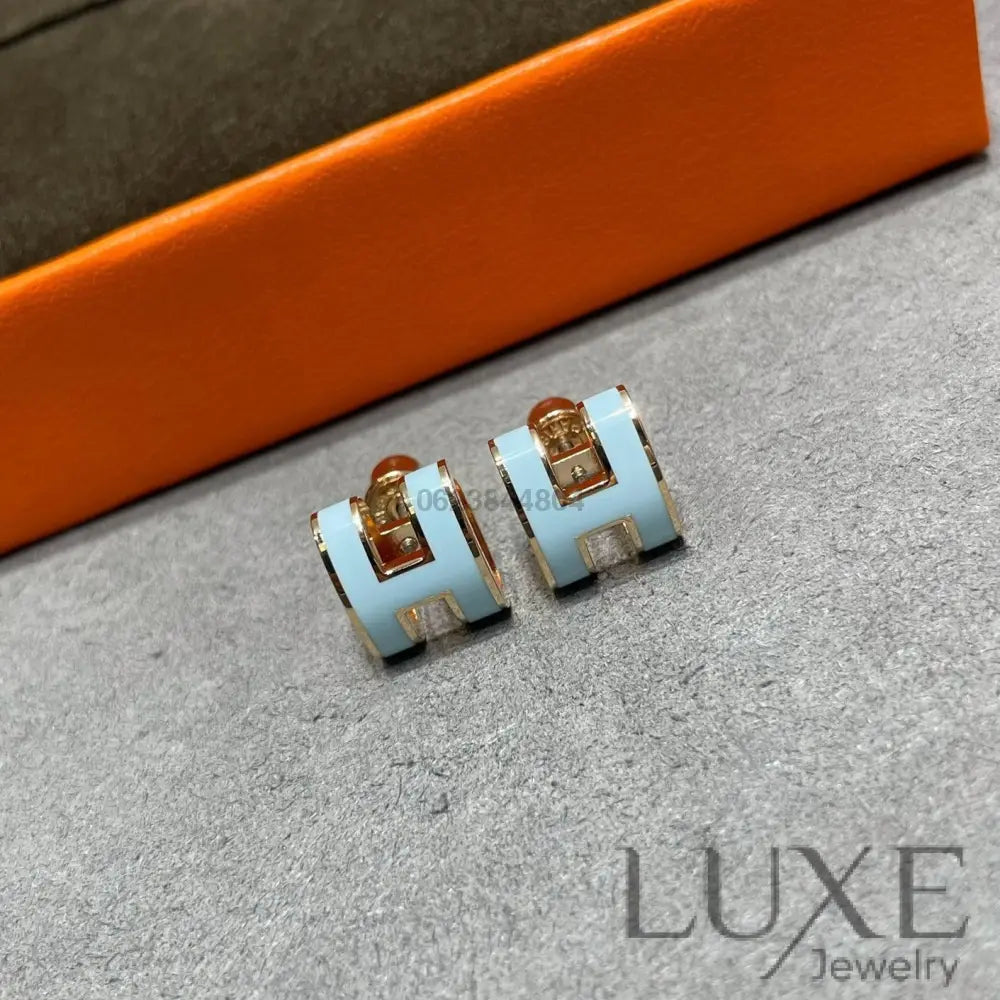 [OWATCH™]POP H SKY BLUE STUD EARRINGS Earrings