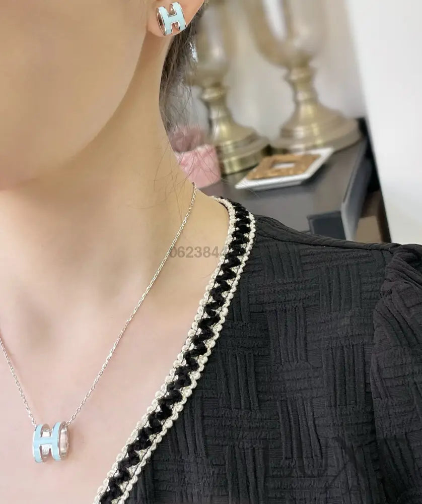 [OWATCH™]POP H SKY BLUE STUD EARRINGS Earrings