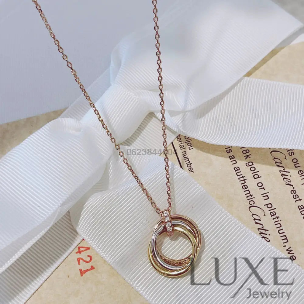 [ Owatch™️ ]TRINITY NECKLACE GOLD DIAMONDS Glod Necklaces
