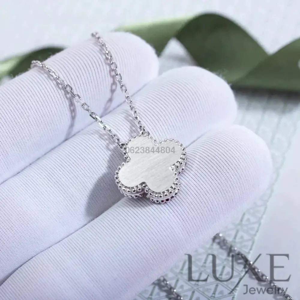 [watch™️]CLOVER 15MM DIAMOND LASER NECKLACE SILVER Silver Necklaces
