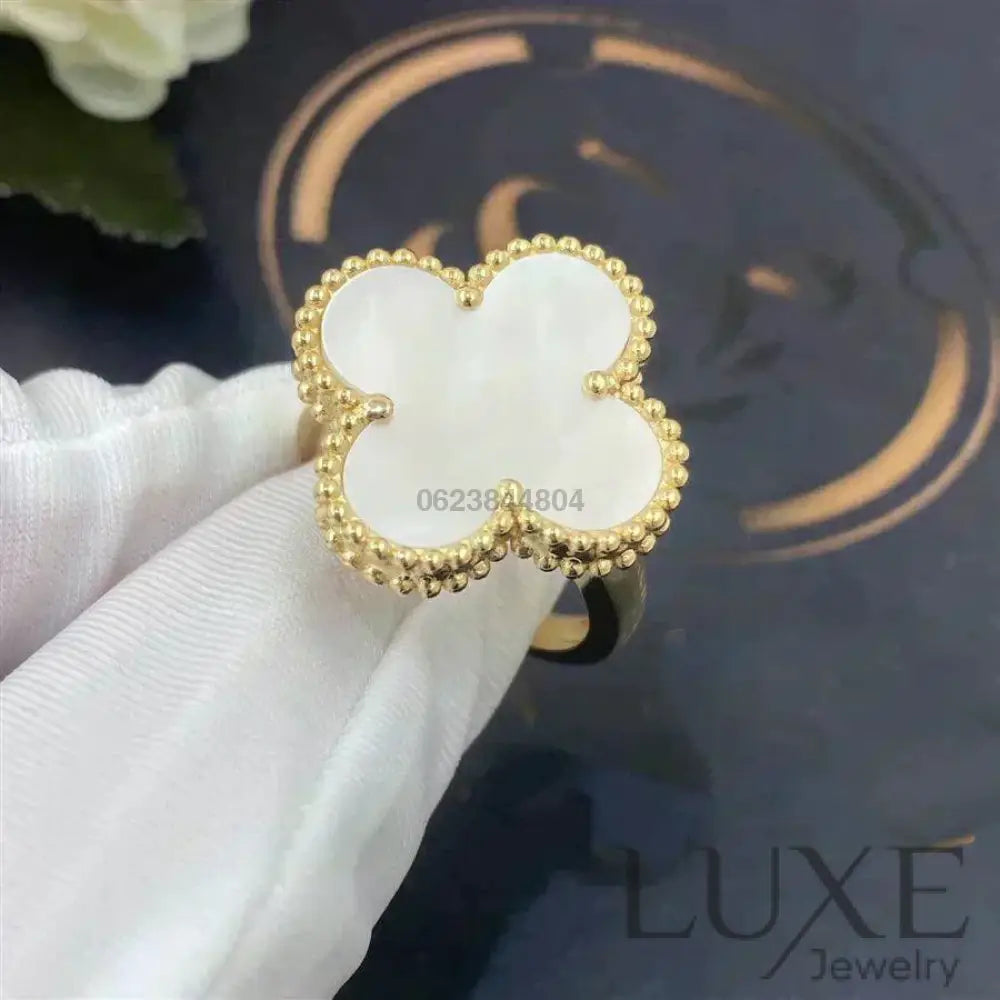 [watch™️]CLOVER WHITE MOP RING Rings